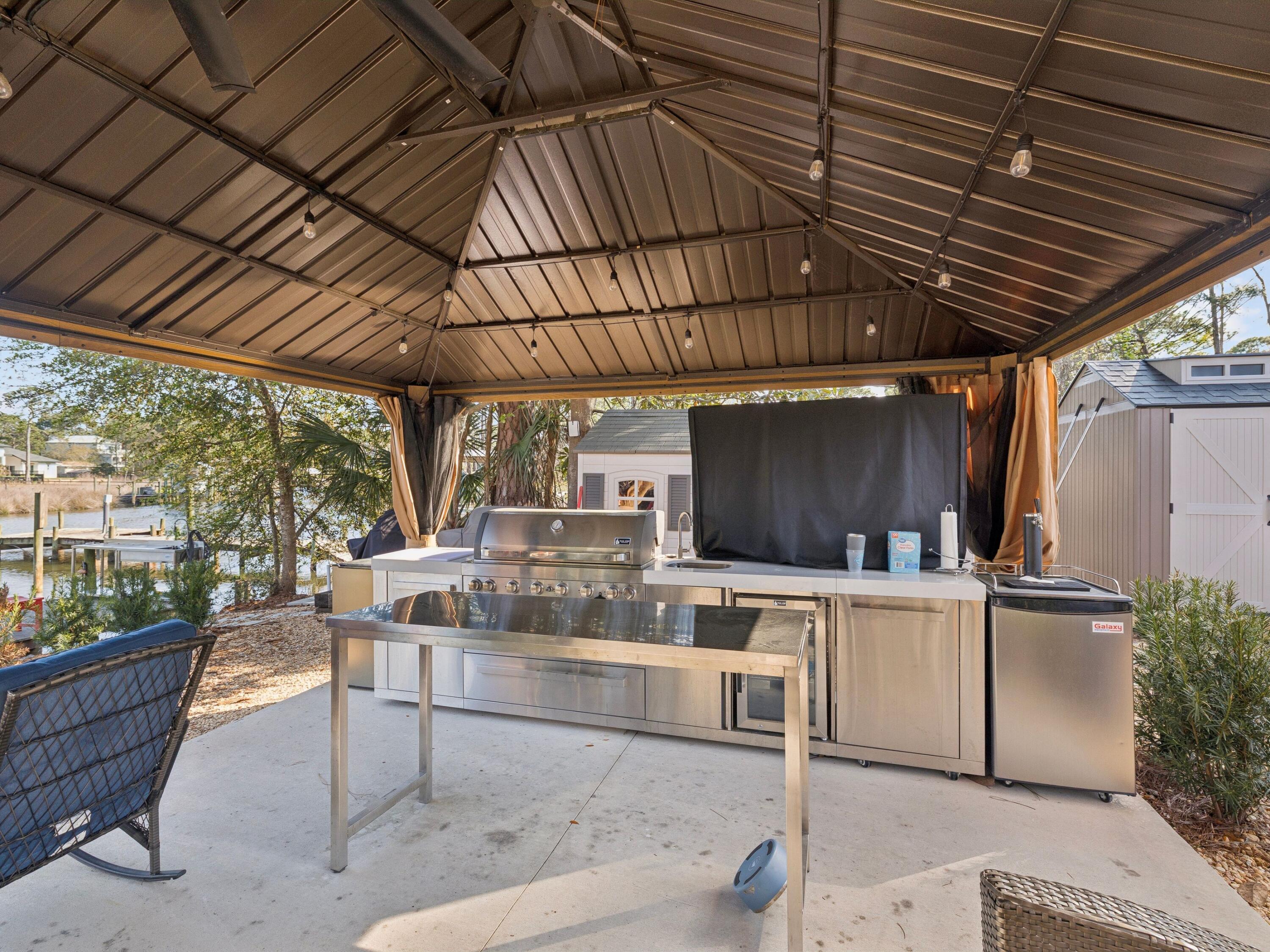 214 Carson Oaks Lane