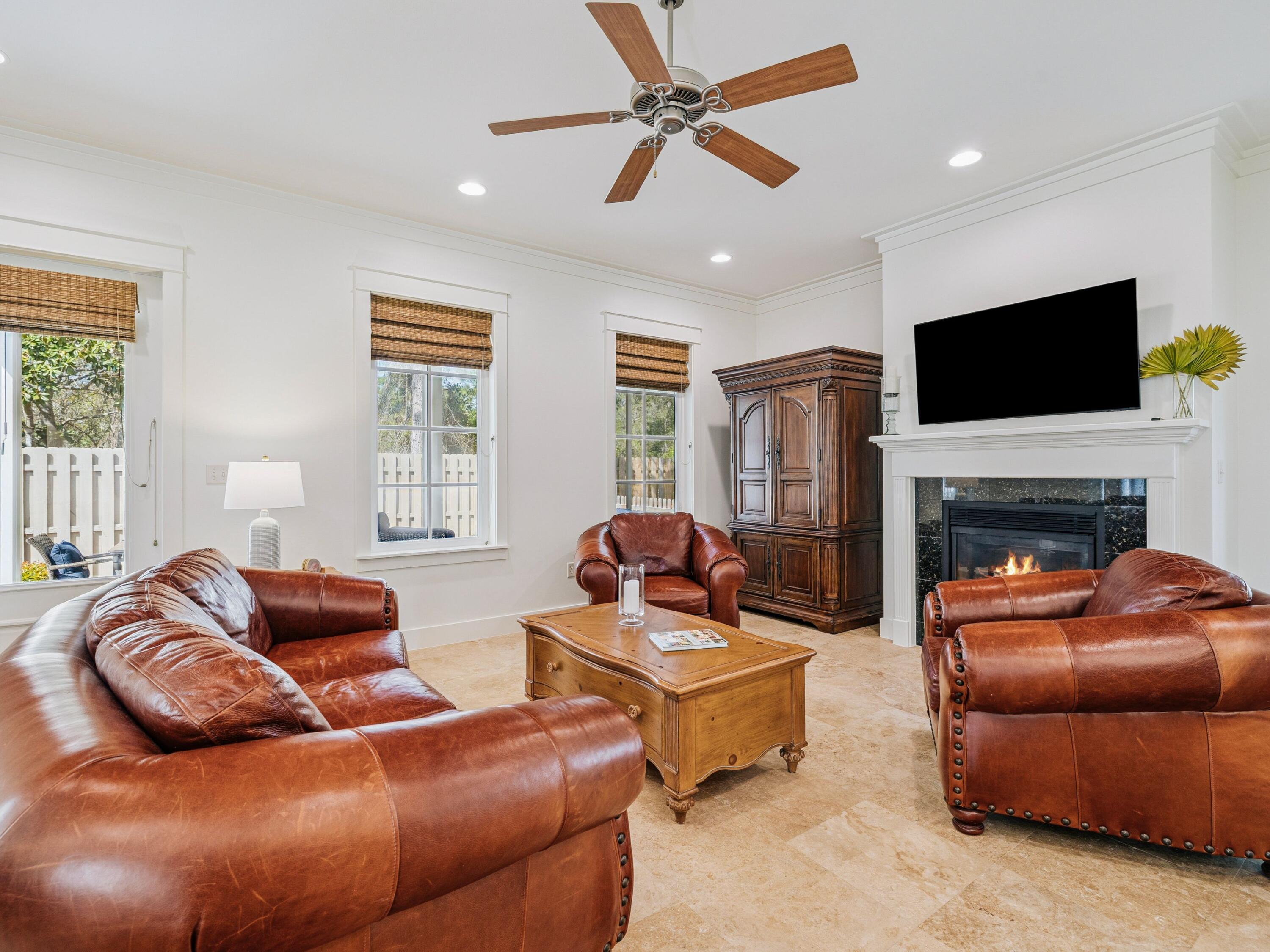 214 Carson Oaks Lane