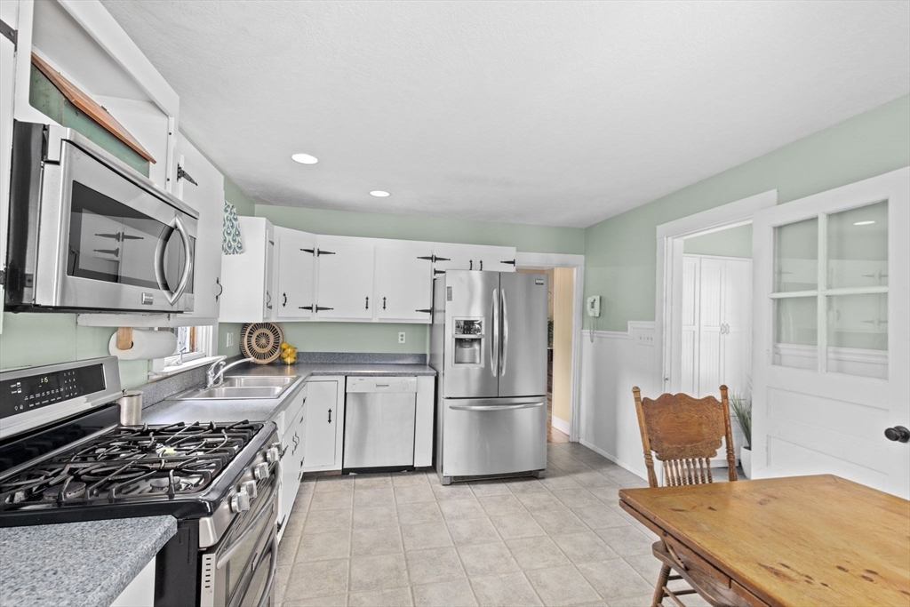 164 High St ($36K Over Asking)