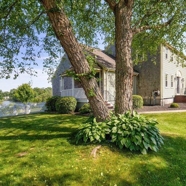 10 Icehouse Lane ($111K Over Asking)