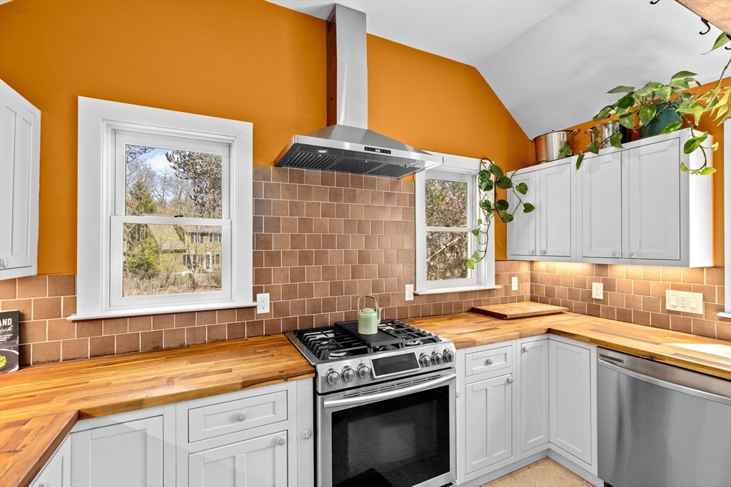 385 Whiting St ($45K Over Asking)