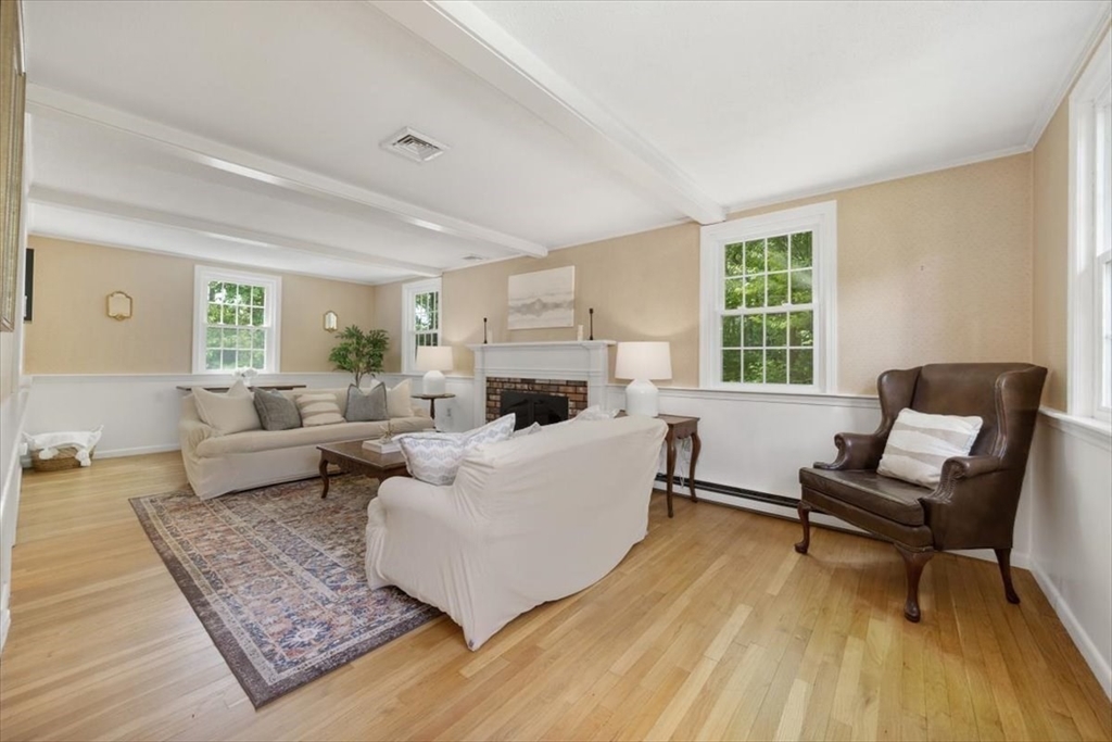 80 Buttonwood Lane ($75K Over Asking)
