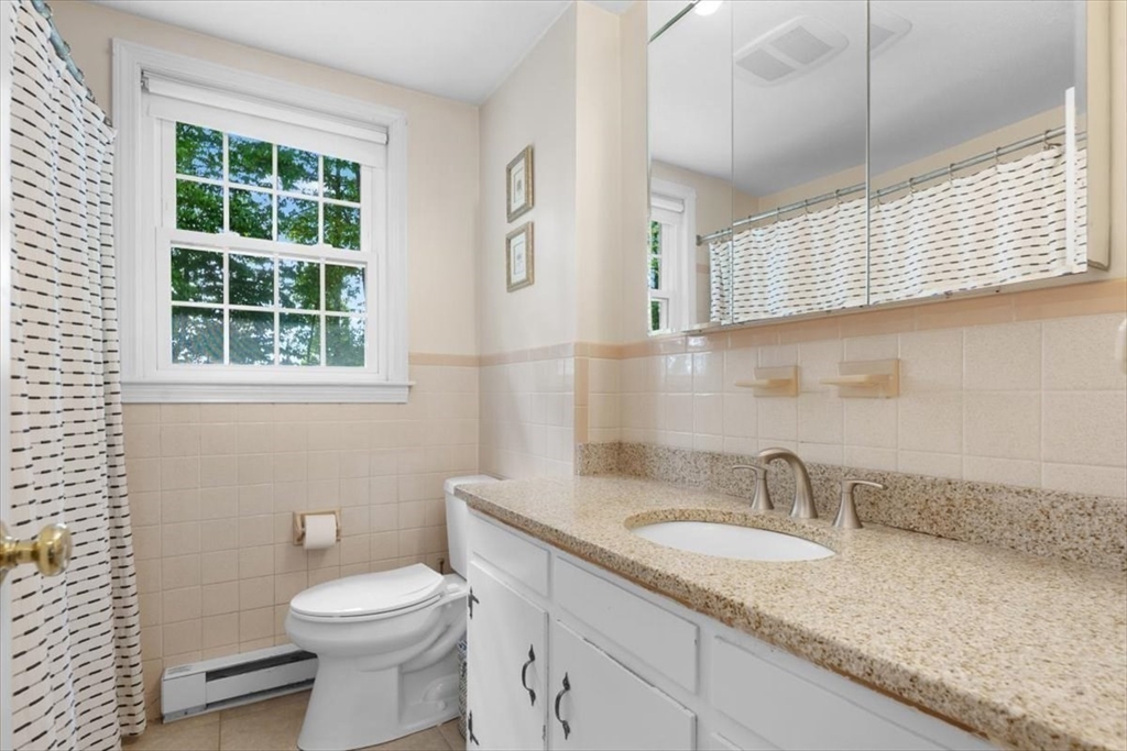 80 Buttonwood Lane ($75K Over Asking)