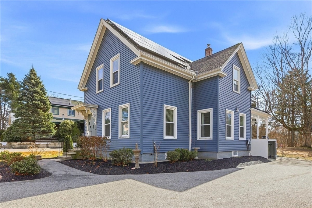 16 Howard Avenue
