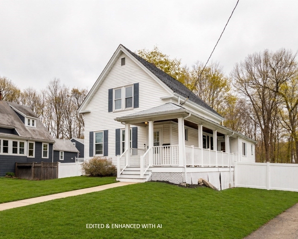 220 Crescent St