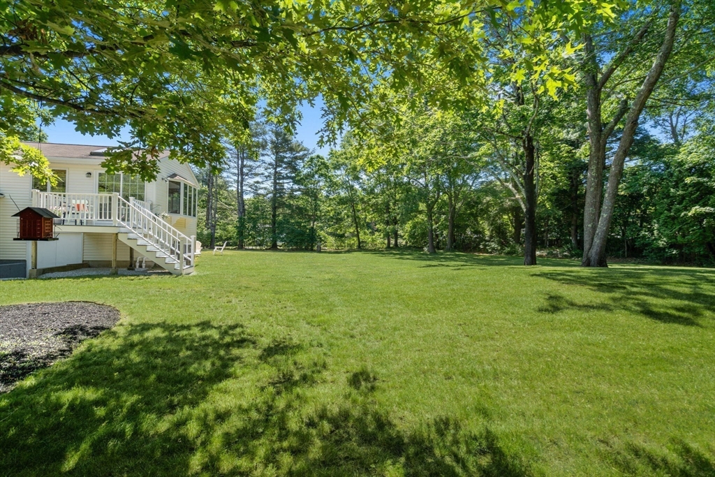 63 Massasoit Ln