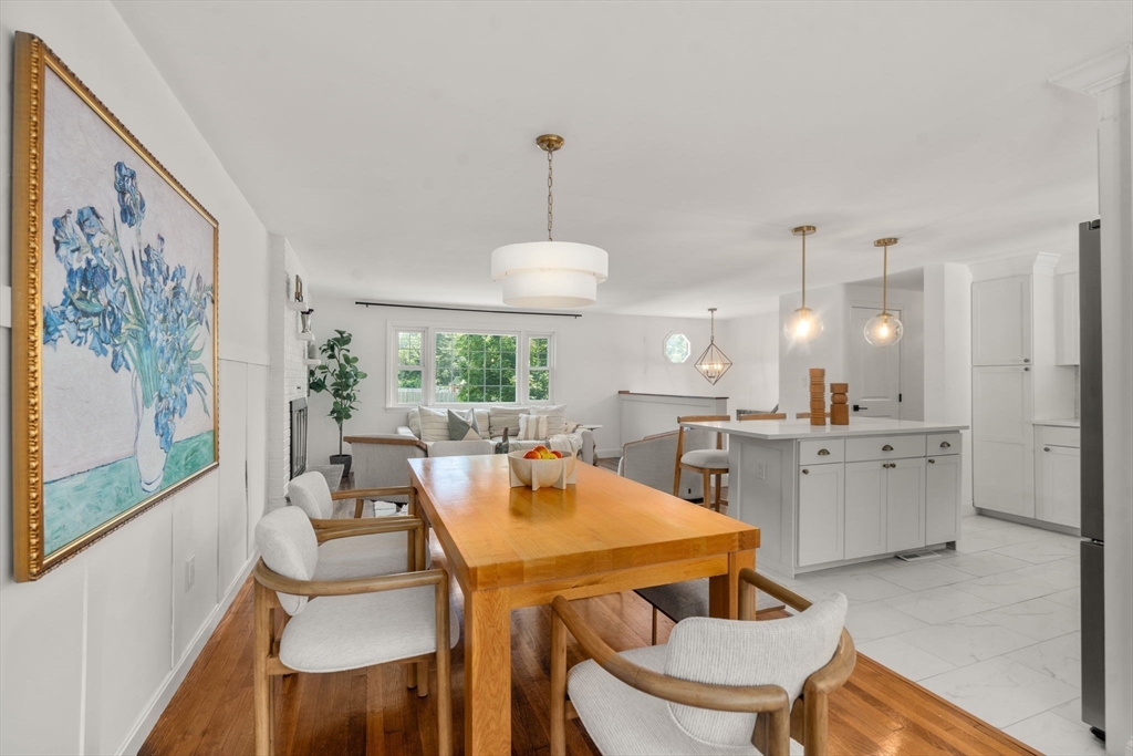 63 Massasoit Ln