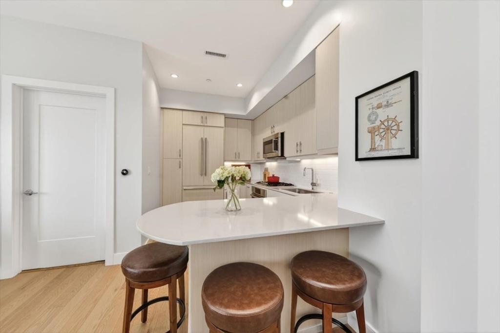 10 Shipyard Drive # 314