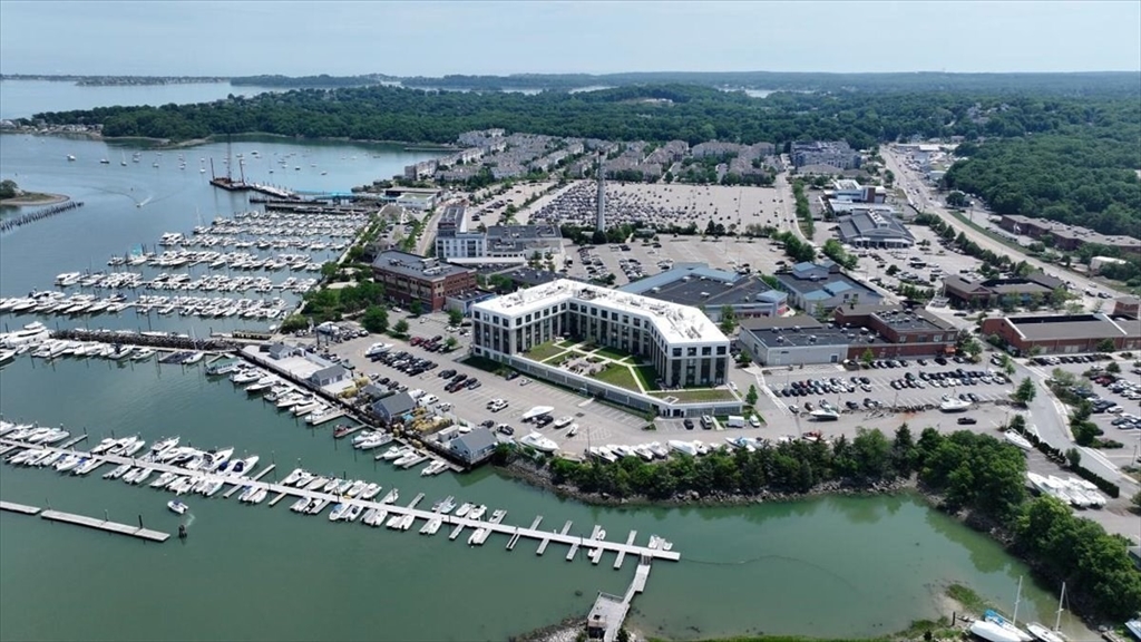 10 Shipyard Drive # 314