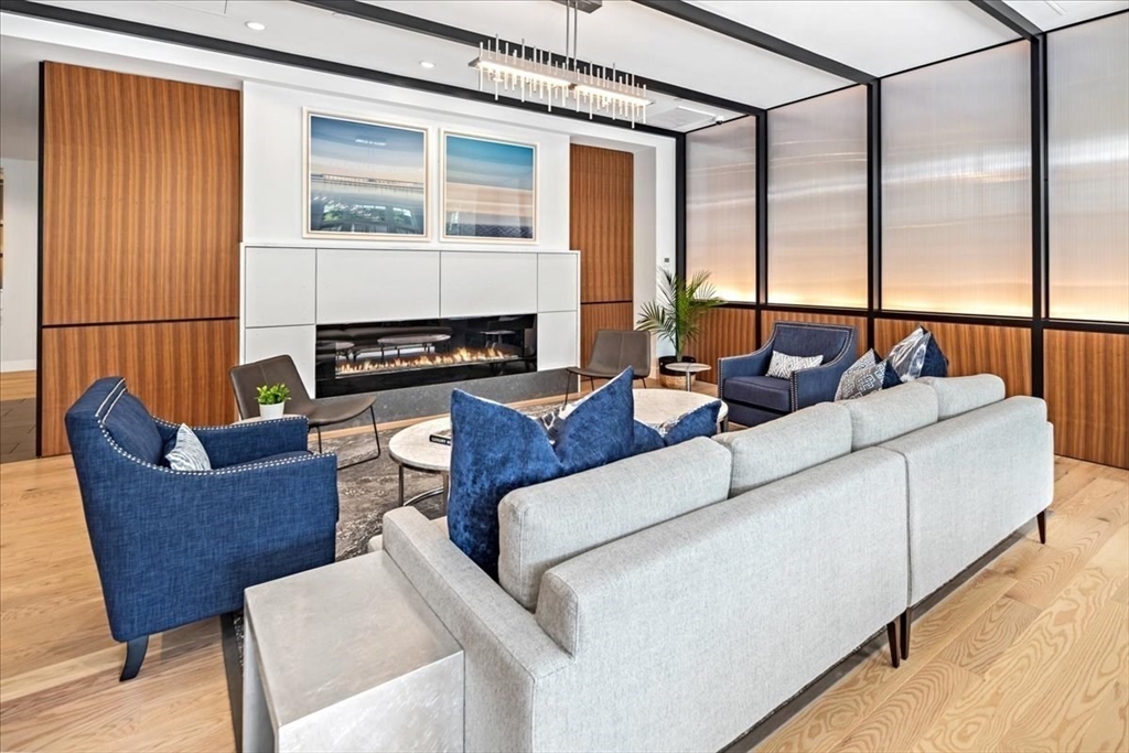 10 Shipyard Drive # 314
