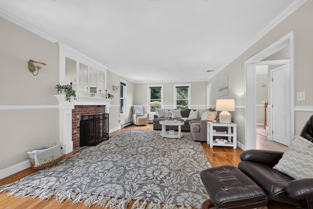 72 Beckford Farm Road