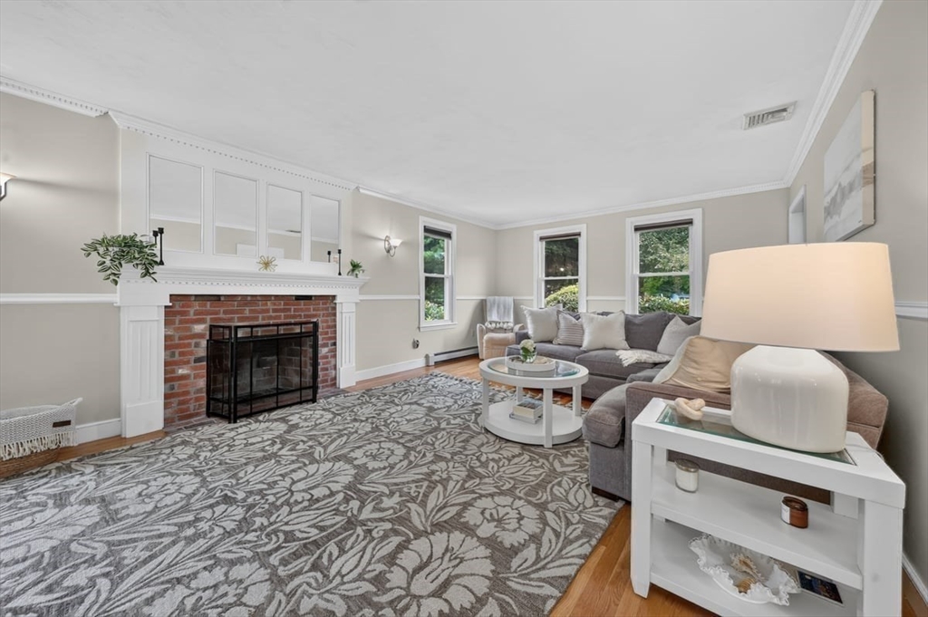 72 Beckford Farm Road