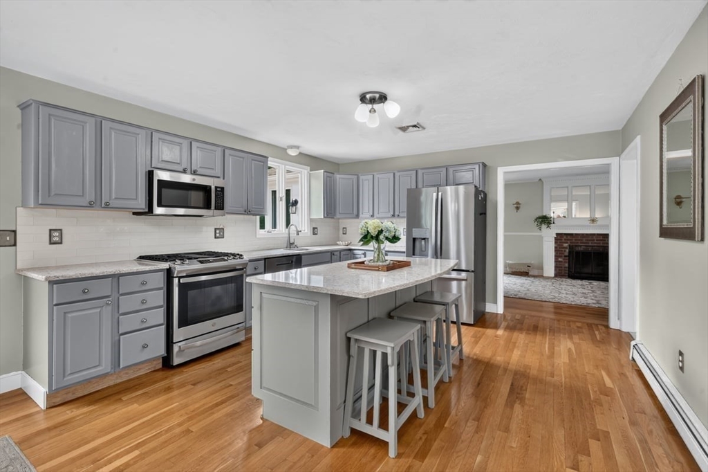 72 Beckford Farm Road