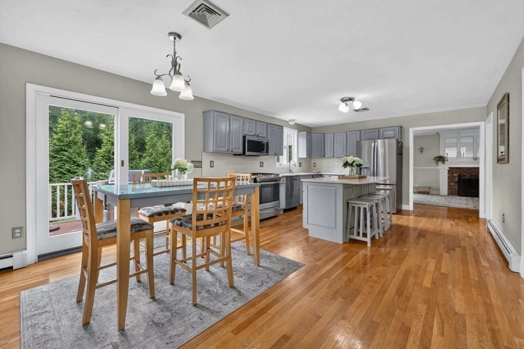 72 Beckford Farm Road