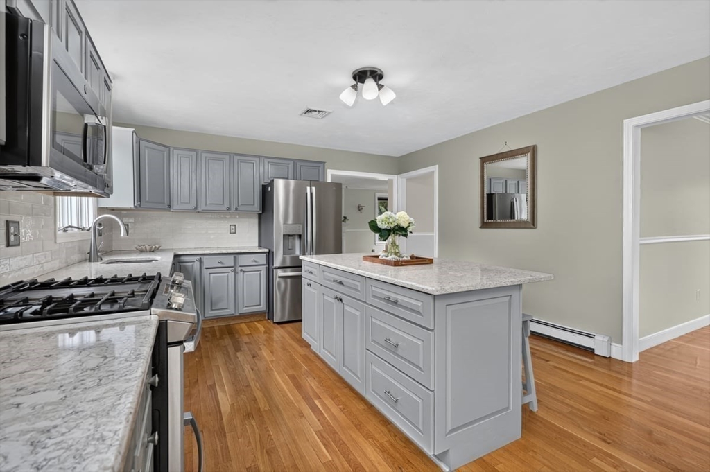 72 Beckford Farm Road
