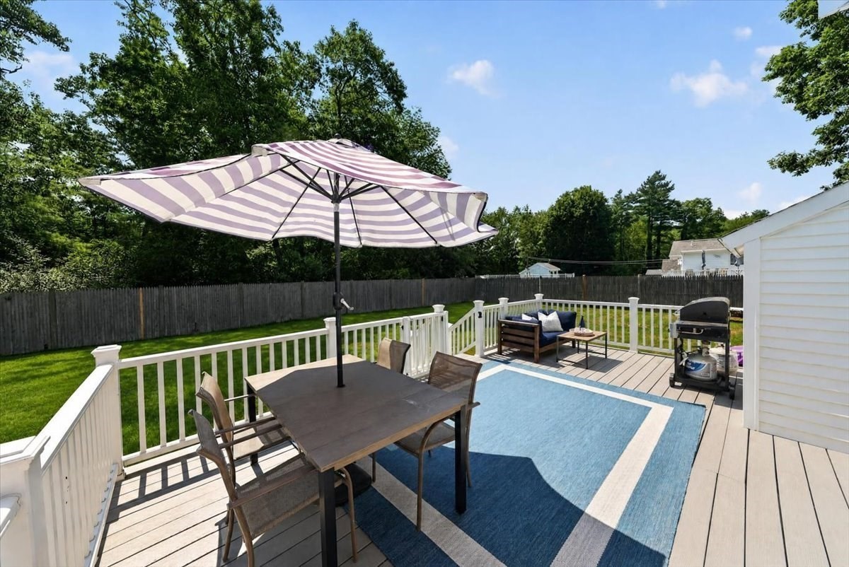 27 John Adams Drive