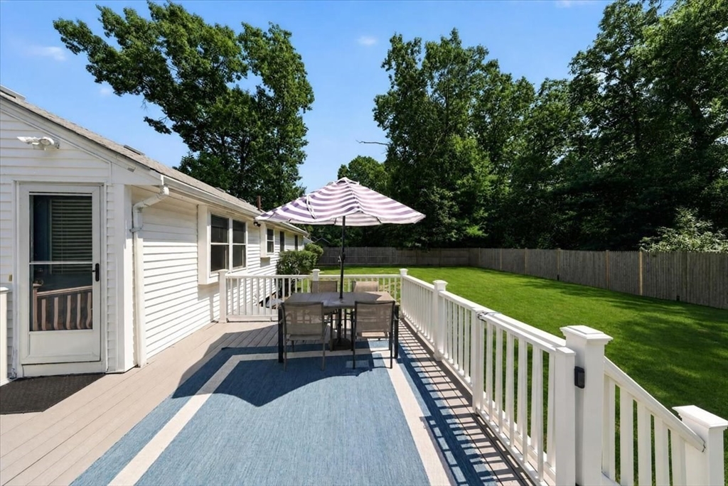 27 John Adams Drive