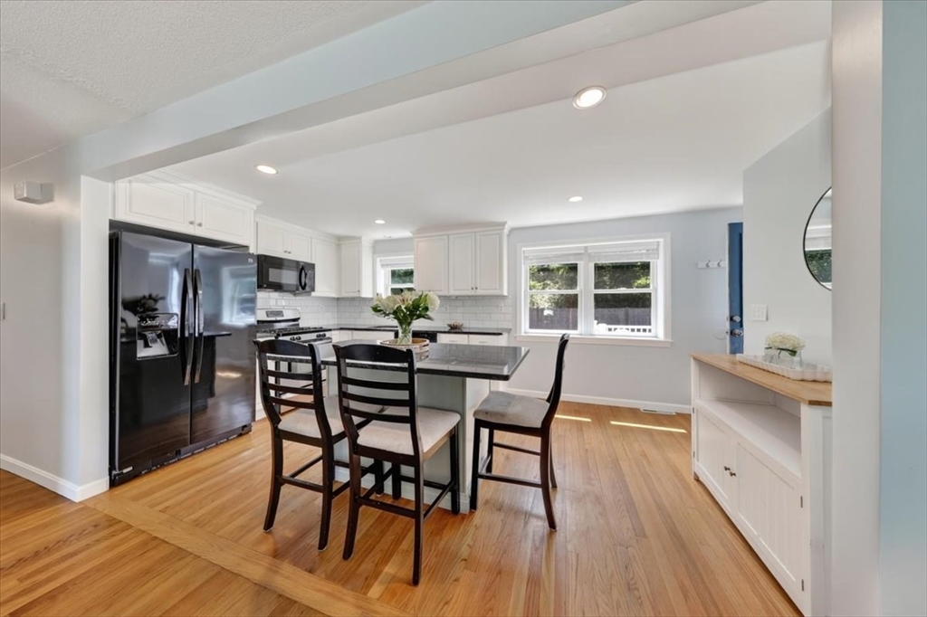 27 John Adams Drive