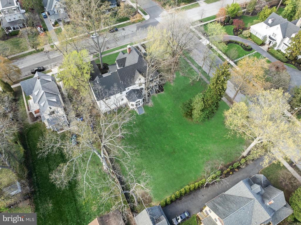 140 E CENTRAL AVENUE