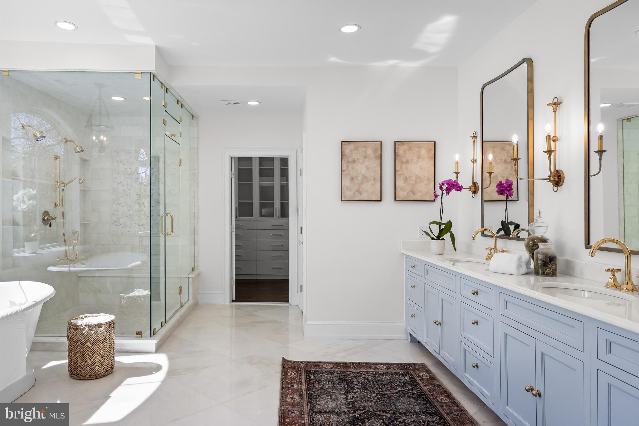 140 E CENTRAL AVENUE