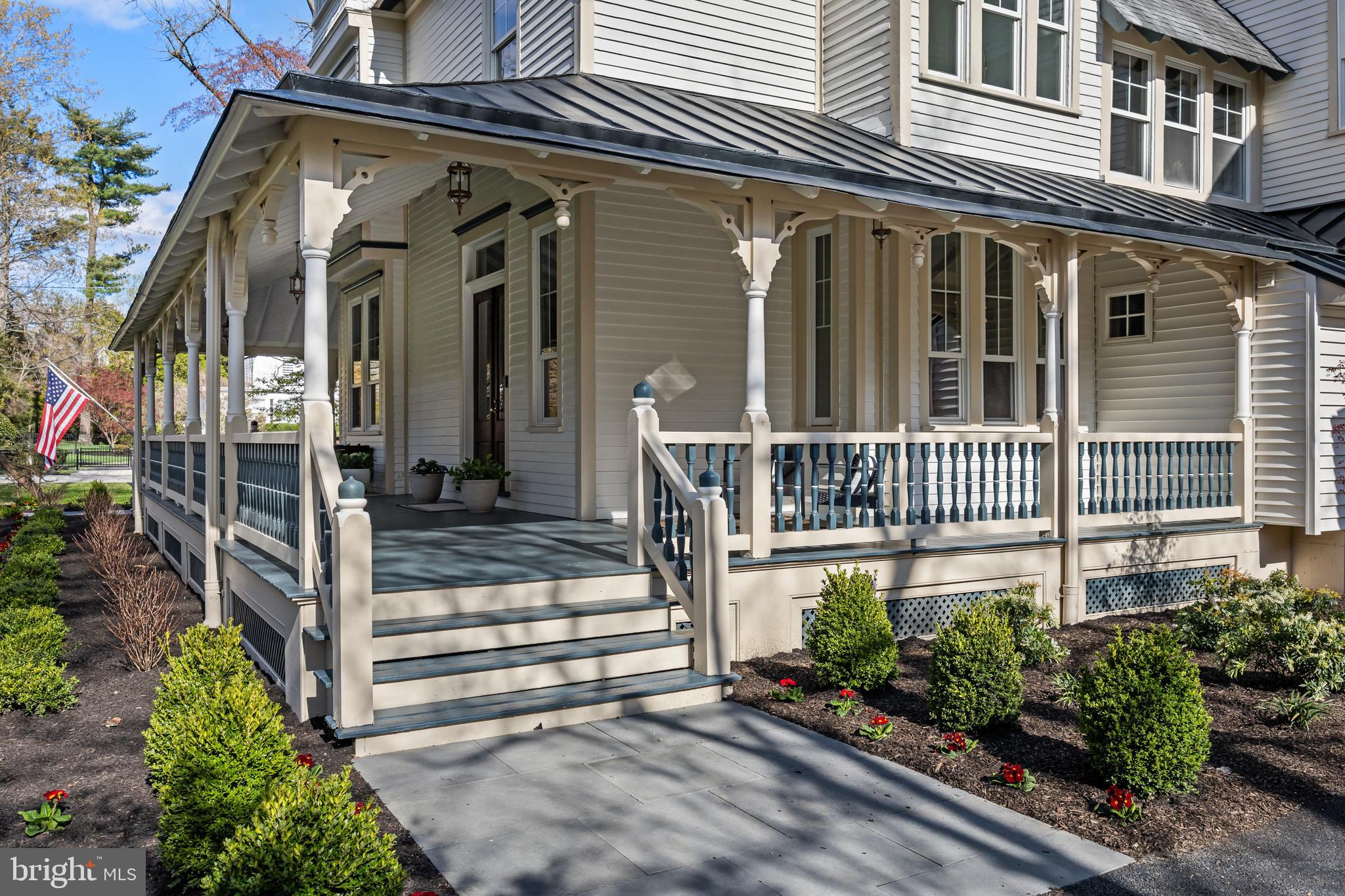 140 E CENTRAL AVENUE