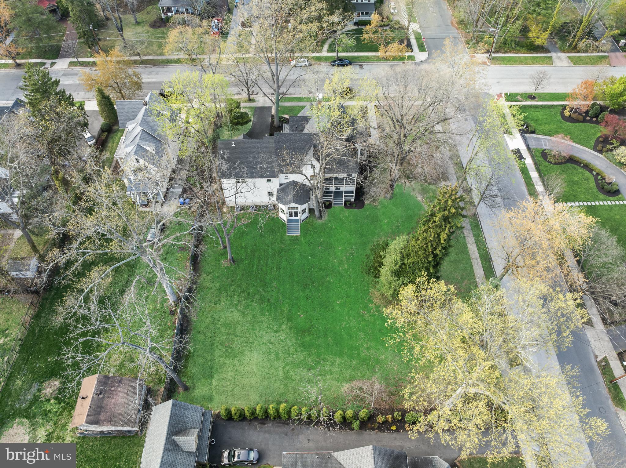 140 E CENTRAL AVENUE