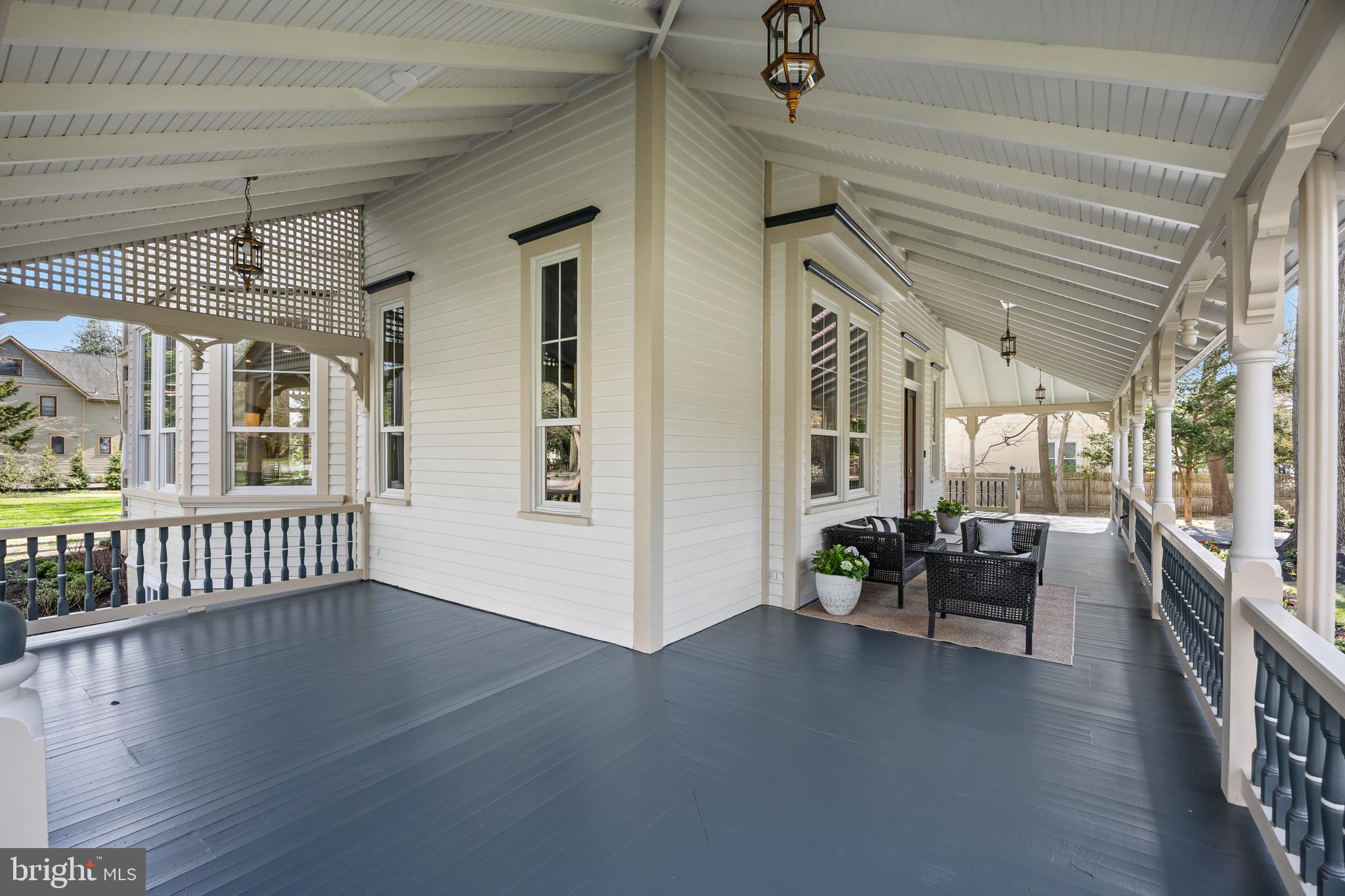 140 E CENTRAL AVENUE