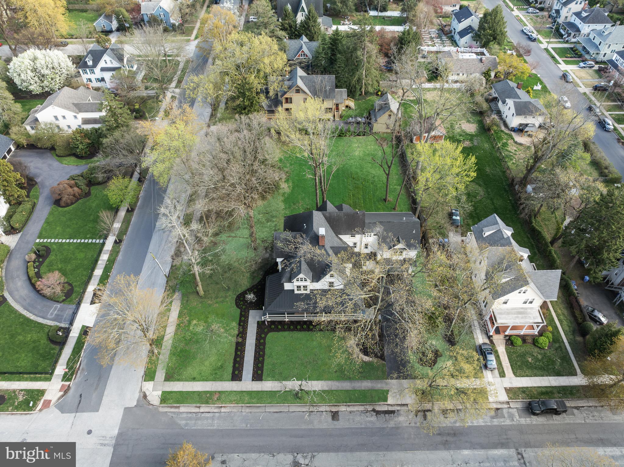 140 E CENTRAL AVENUE