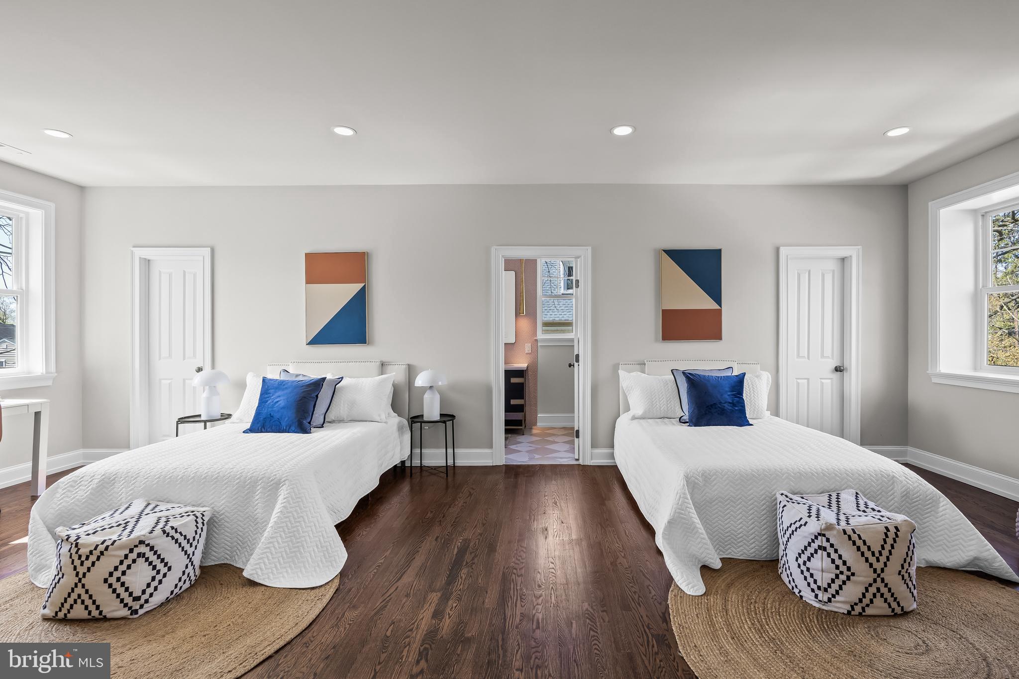 140 E CENTRAL AVENUE