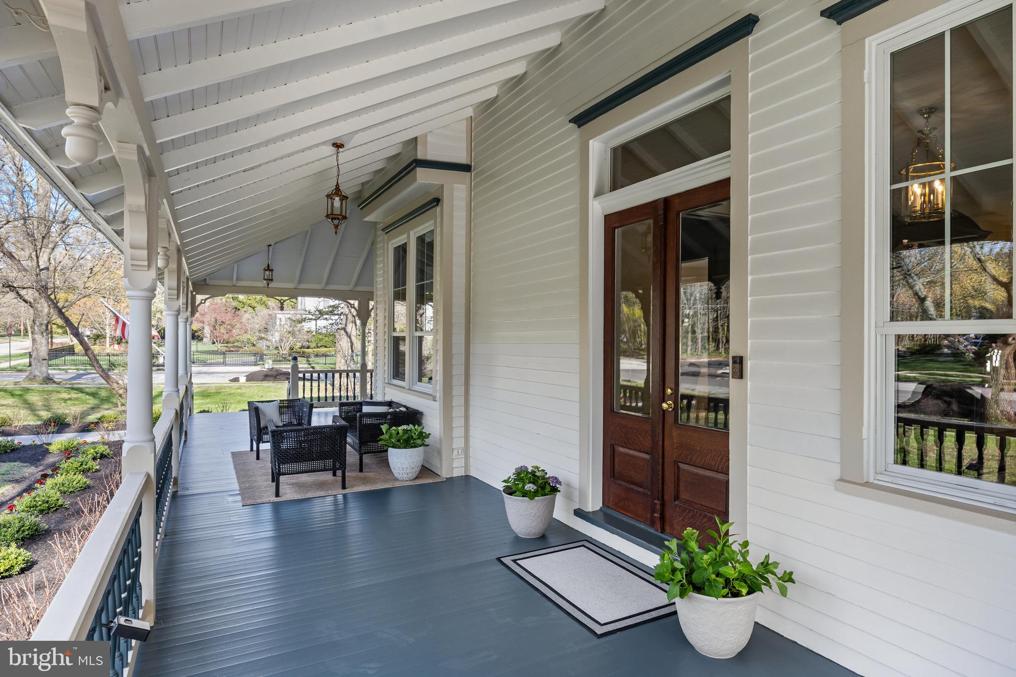 140 E CENTRAL AVENUE