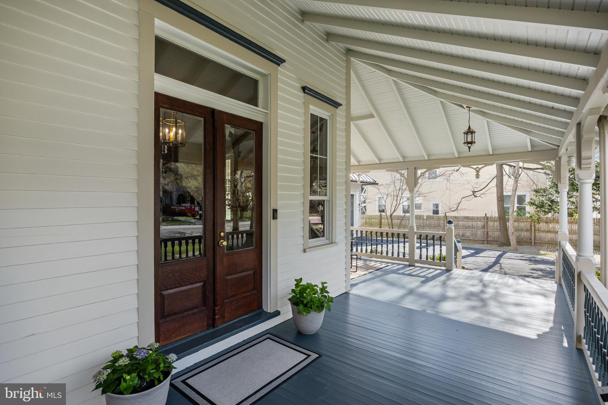 140 E CENTRAL AVENUE