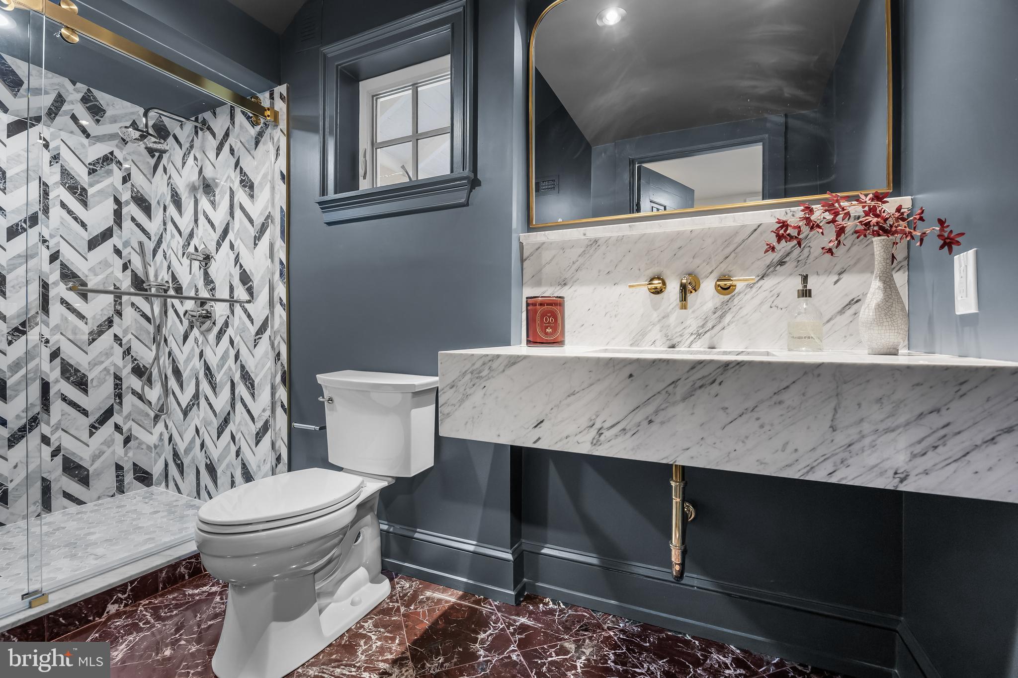 140 E CENTRAL AVENUE