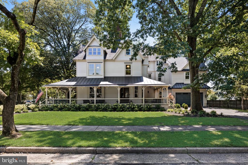140 E CENTRAL AVENUE