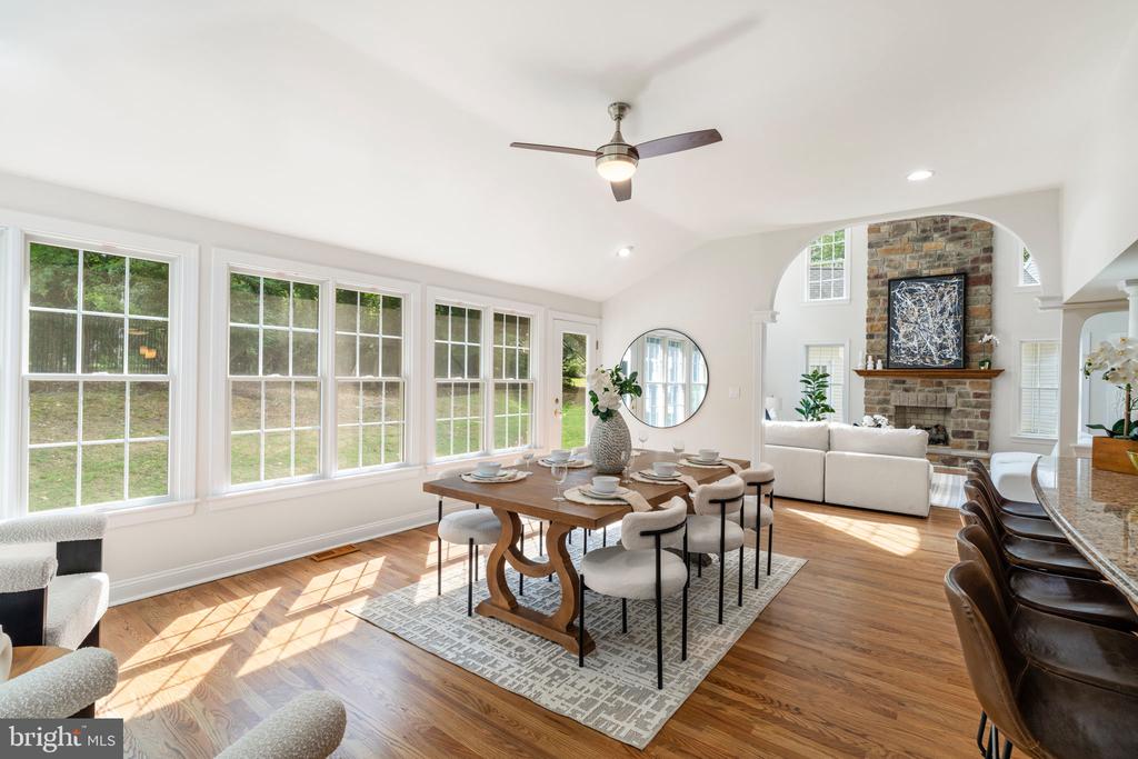 1109 WINDING DRIVE