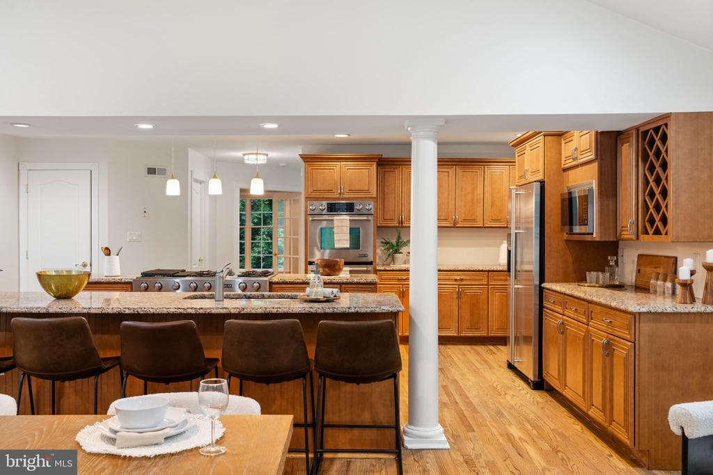 1109 WINDING DRIVE