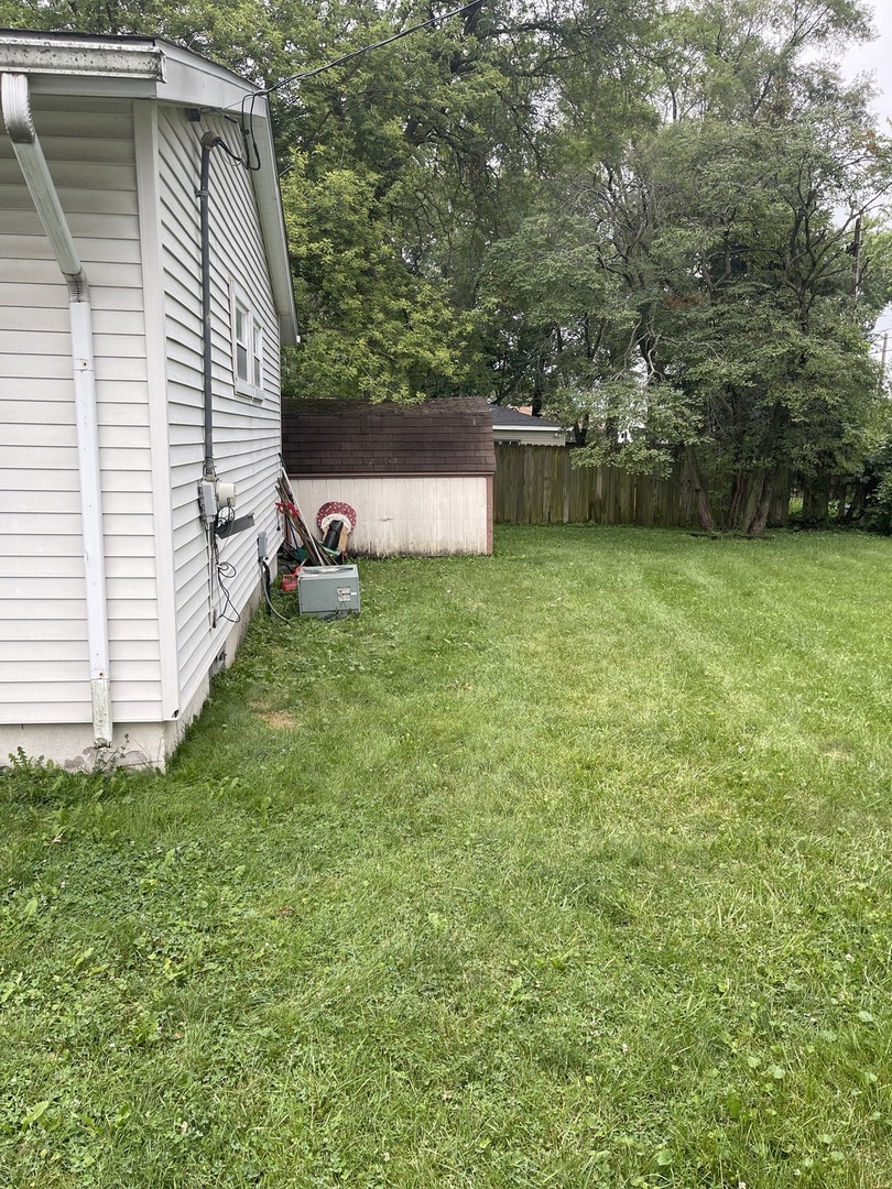 93 E Elmwood Drive