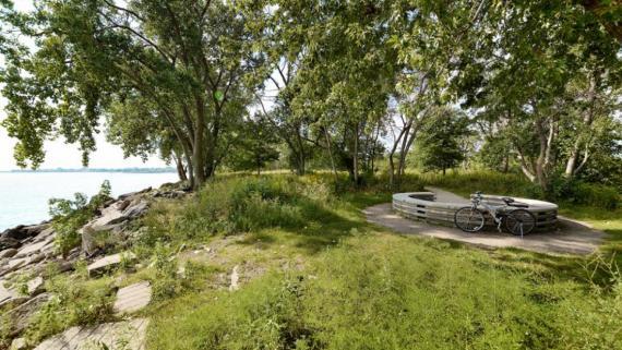 7337 S South Shore Drive Unit: 1031