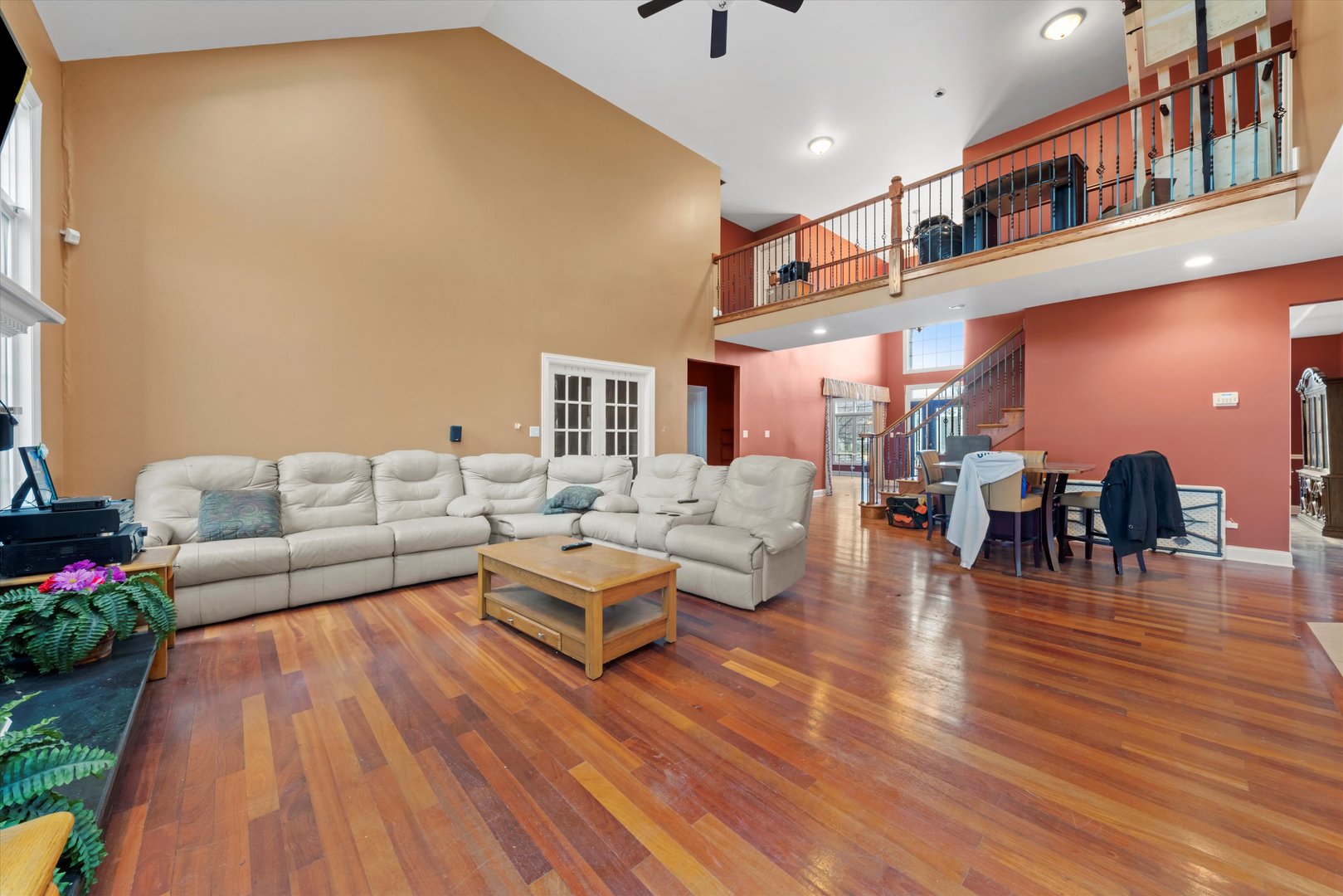 1501 TEARLE Court