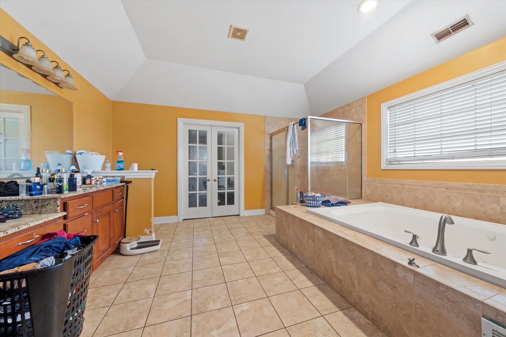 1501 TEARLE Court