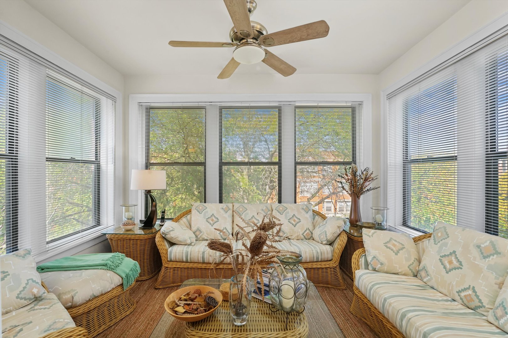 919 E Hyde Park Boulevard Unit: 3