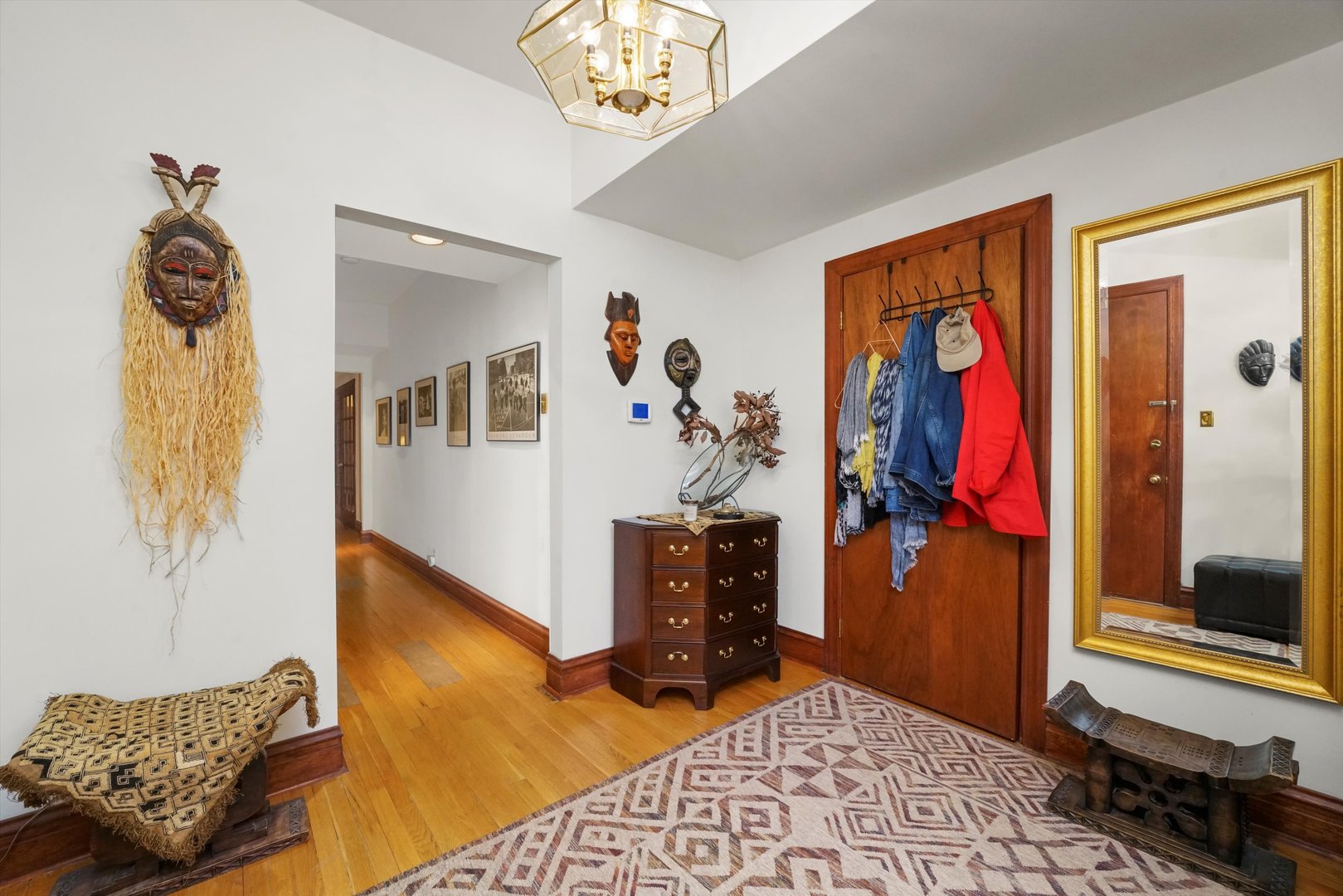 919 E Hyde Park Boulevard Unit: 3