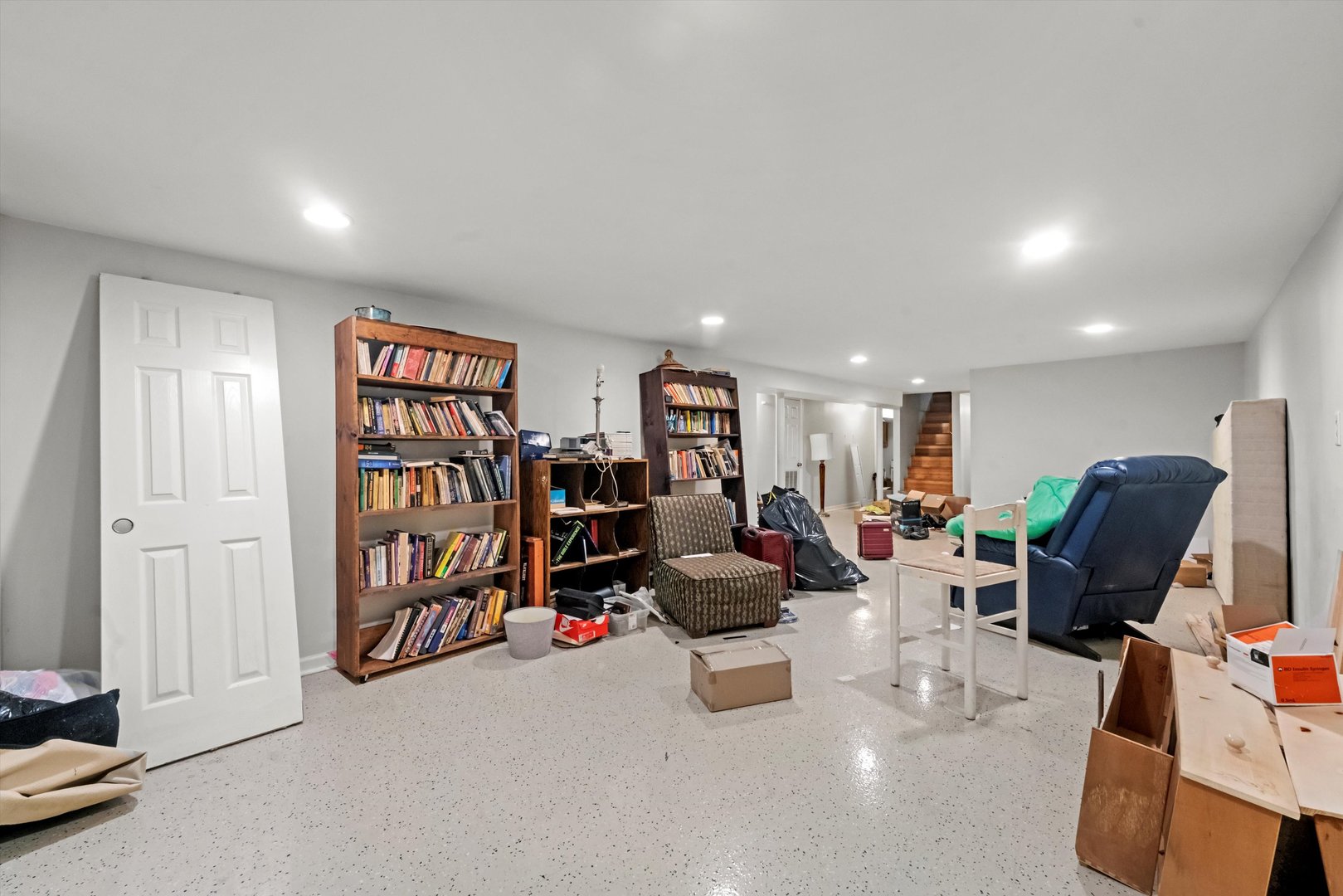 1738 E 74th Street