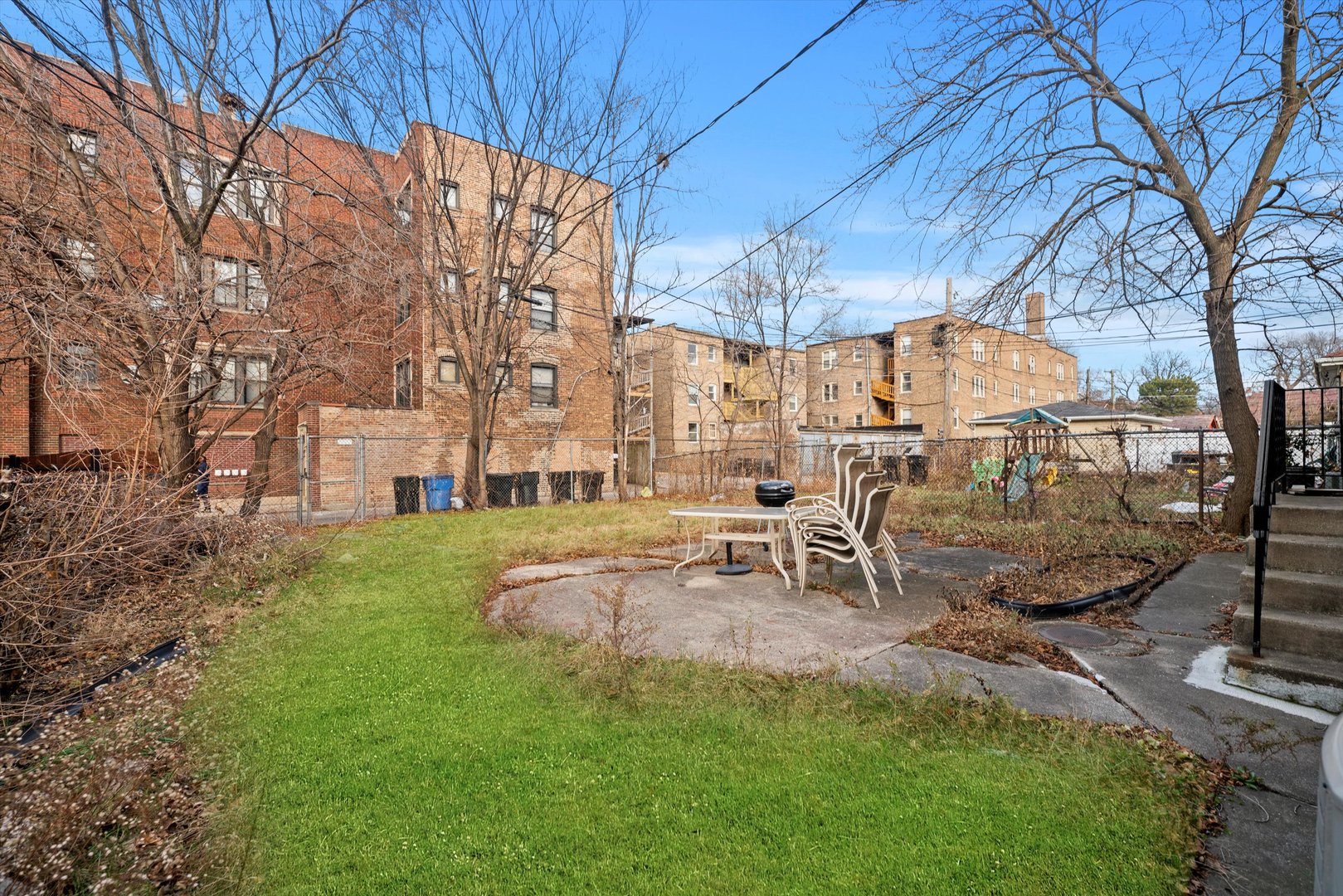 1738 E 74th Street