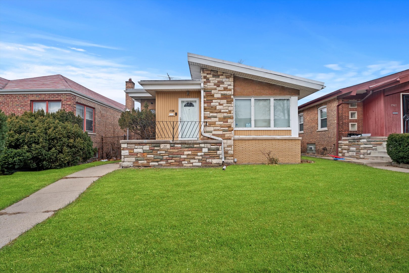 1738 E 74th Street