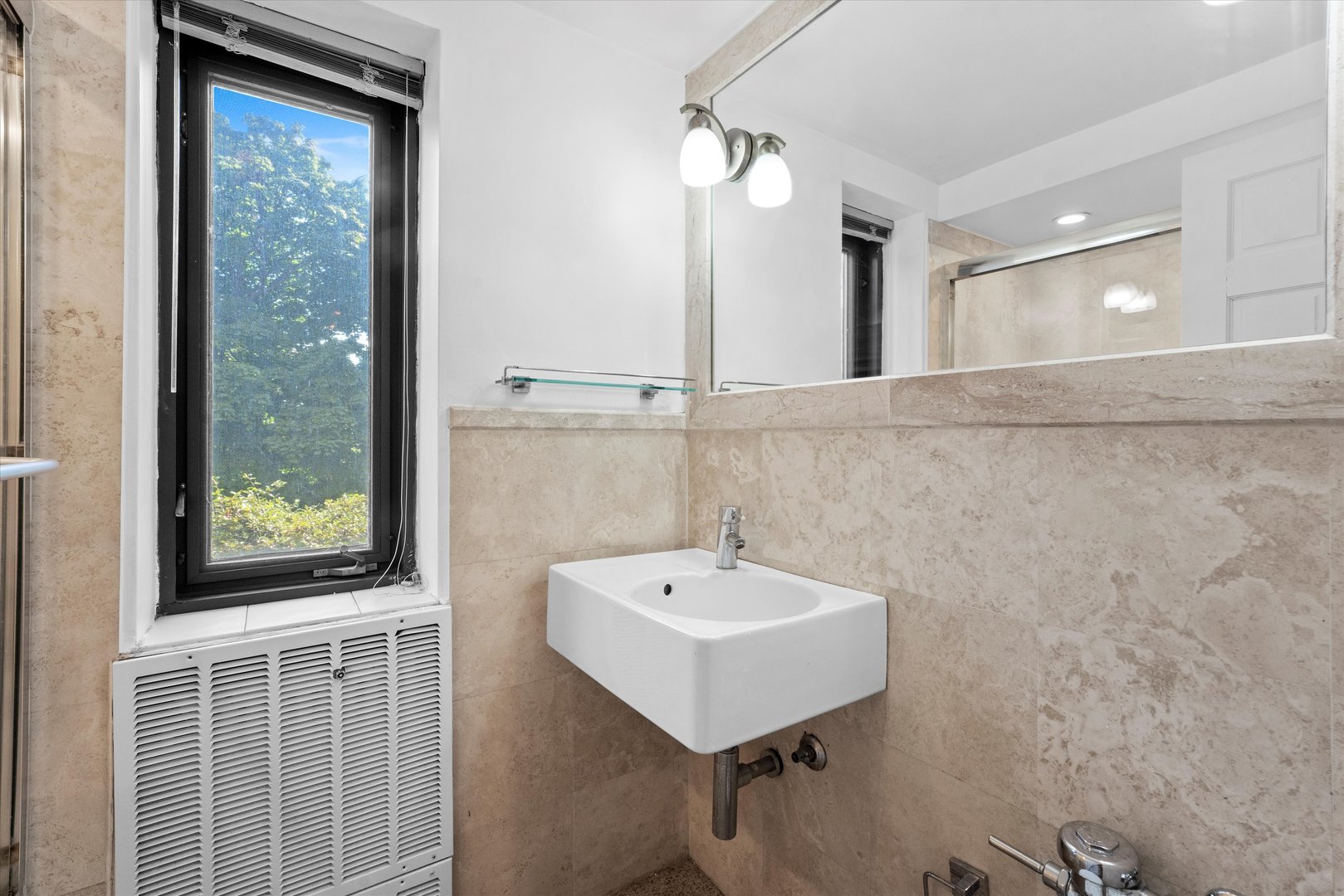 5048 N Marine Drive Unit: F3