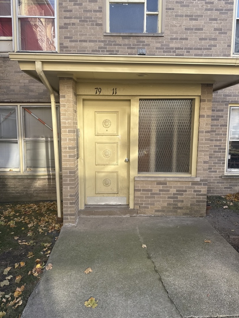 7909 S ELLIS Avenue Unit: 3E