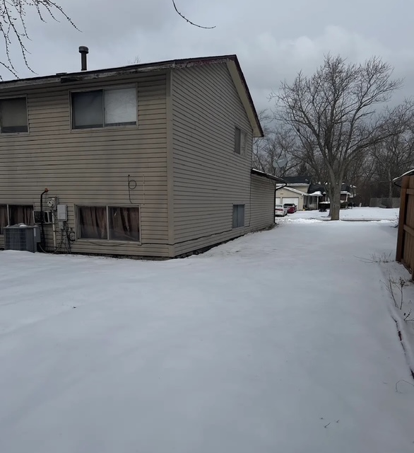 1061 Amherst Lane