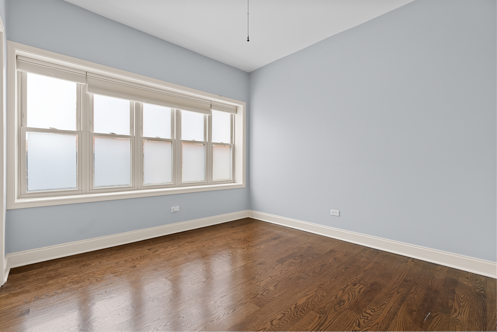 1118 E 46th Street Unit: 1E