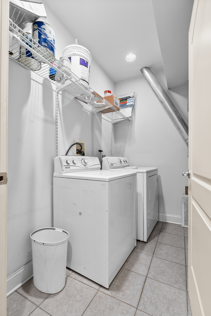 1118 E 46th Street Unit: 1E
