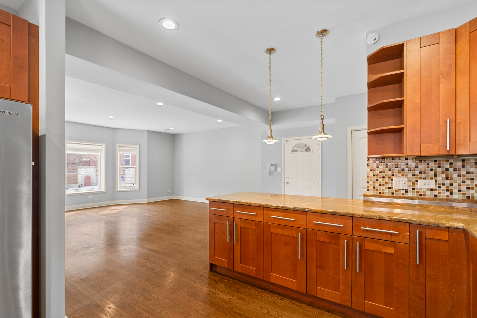 1118 E 46th Street Unit: 1E